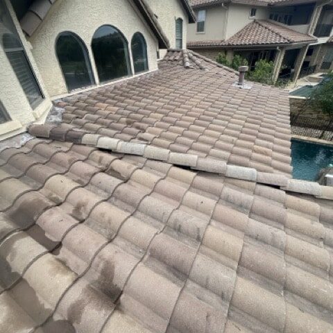 05-completed-arched-window-tile-installation-lakeway